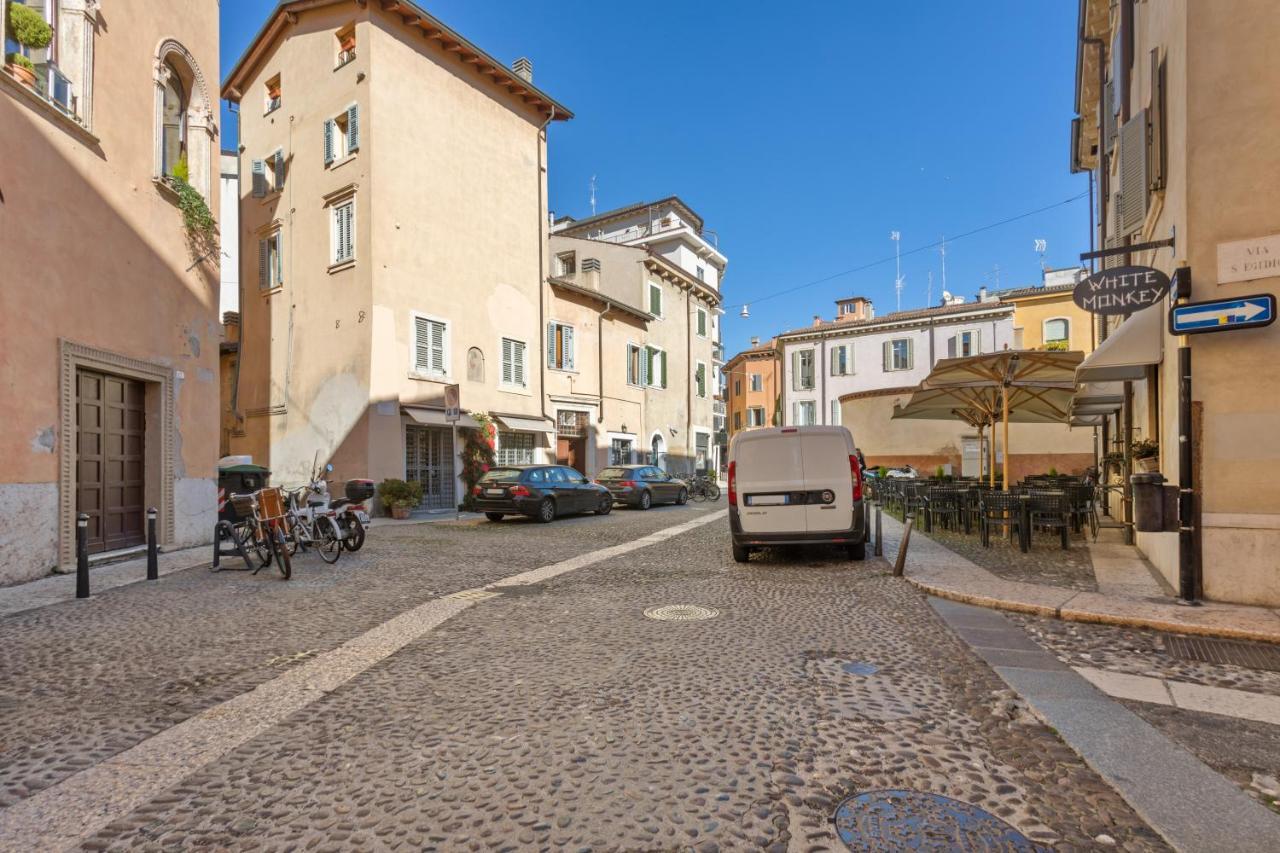 Appartamento Carega - Affitti Brevi Italia Verona Exteriör bild